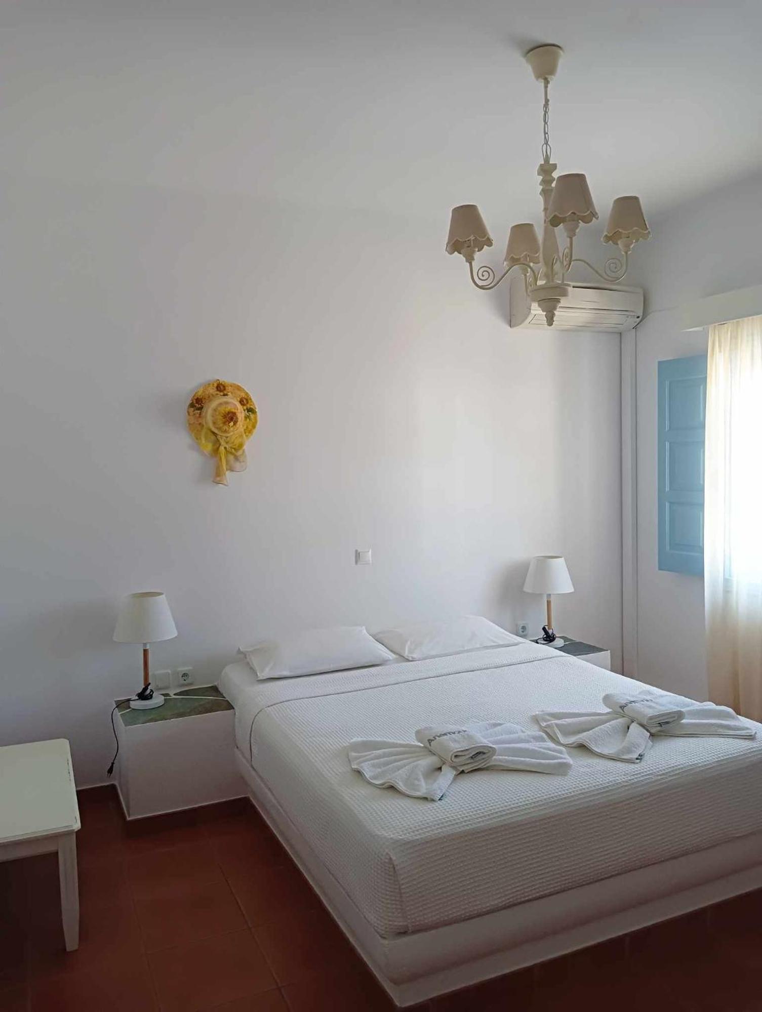Anemousa Hotel Folegandros Town Luaran gambar